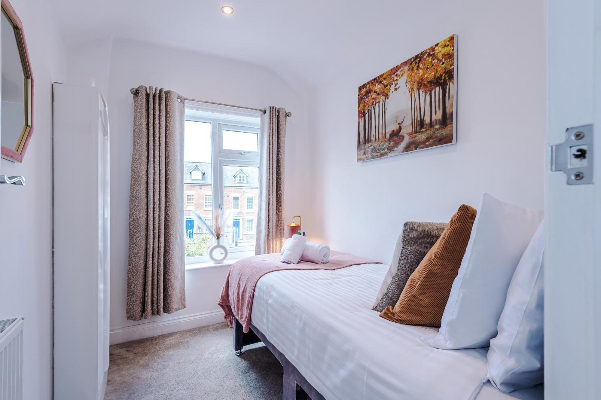 Spacious 3-Bed Home In Nantwich By 53 Degrees Property - Amazing Location, Ideal For Groups - Sleeps 6 Εξωτερικό φωτογραφία