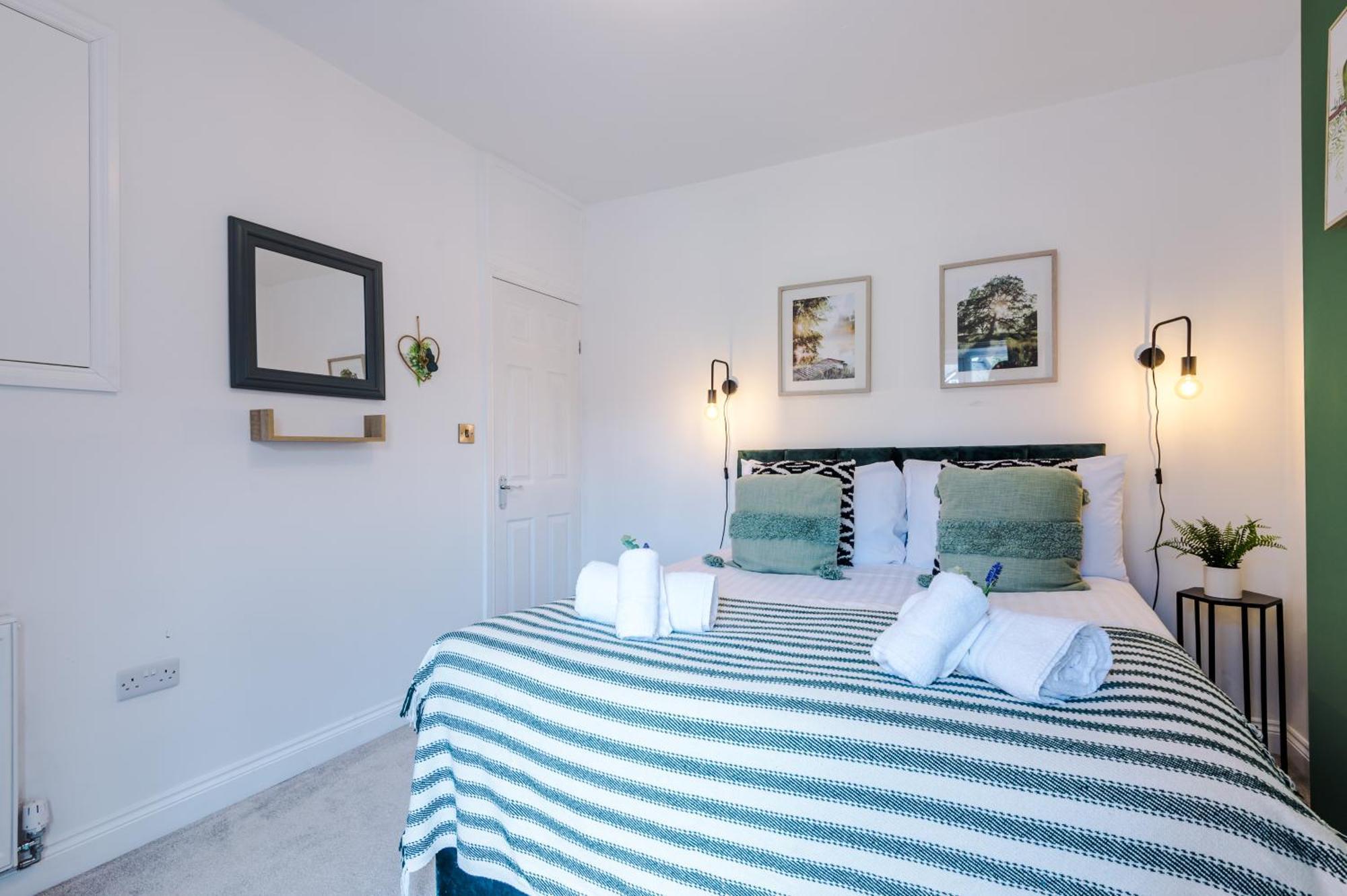 Spacious 3-Bed Home In Nantwich By 53 Degrees Property - Amazing Location, Ideal For Groups - Sleeps 6 Εξωτερικό φωτογραφία
